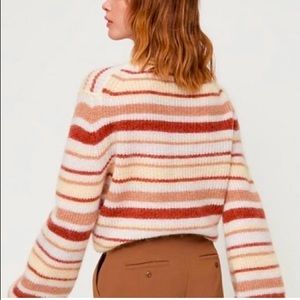 ARITZIA Little Moon Gardenia Sweater